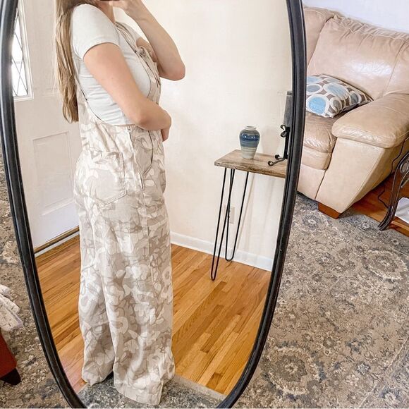 Anthropologie Wide Leg Linen Blend Jumpsuit Beige - Picture 2 of 8